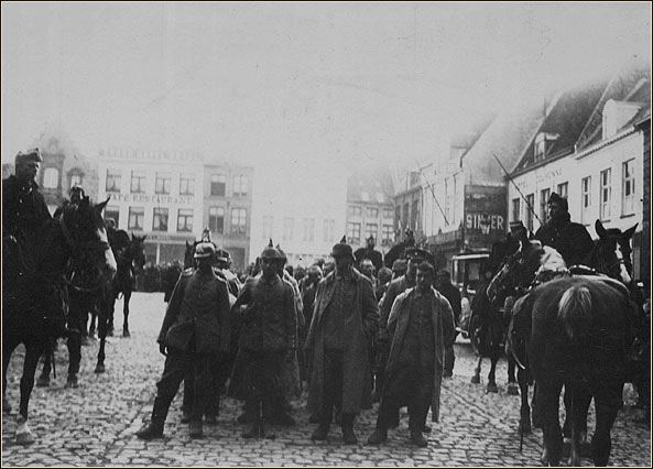 German prisoners in Furness in Belgium, photographed by Chisholm in 1914. National Library of Scotland, Acc.8006 
