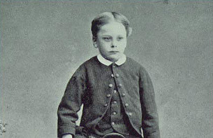 Young Douglas Haig wearing a kilt