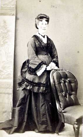 Photo of Mary Ann Salmond.